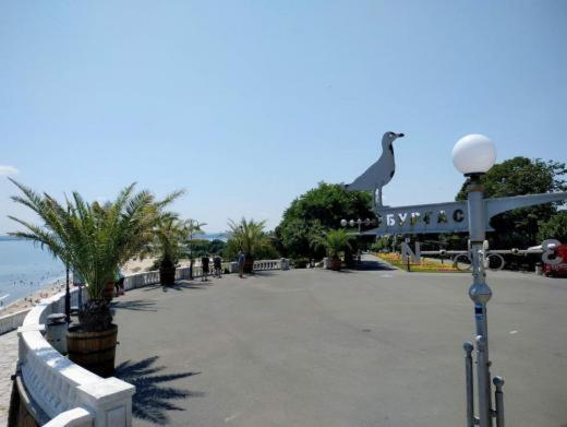 Emona Apartment Μπουργκάς Εξωτερικό φωτογραφία